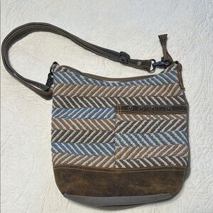 Myra blue Chevron‎ crossbody bag